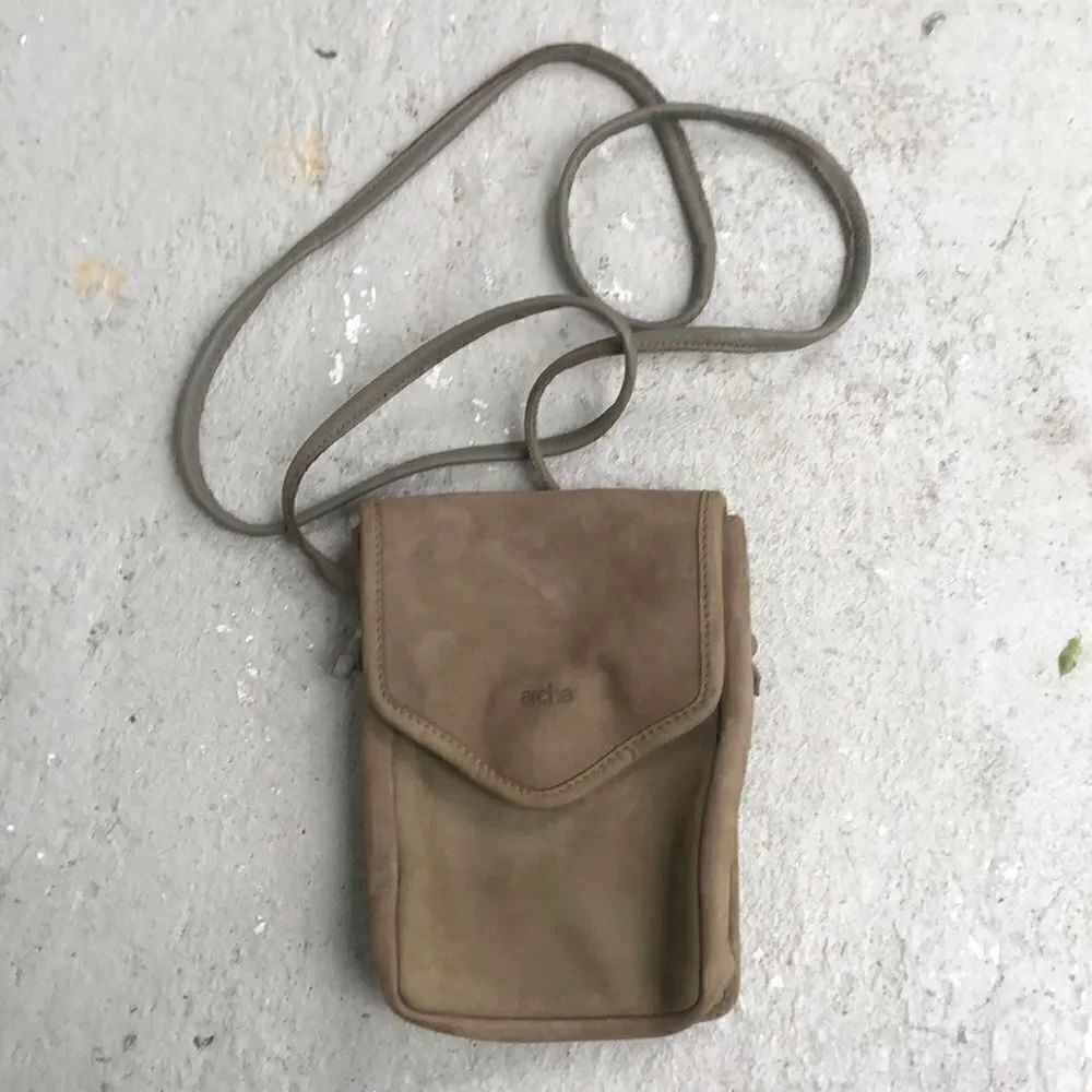 Arche crossbody